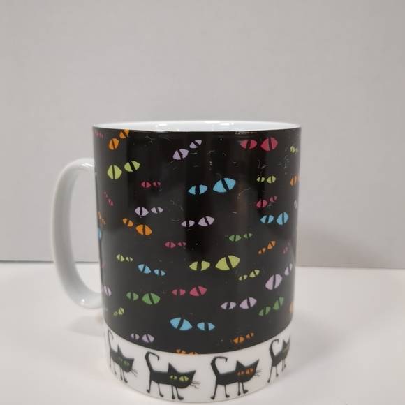 Brother Sister design studio, Happy Halloween black cat oversized coffee mug - Picture 2 of 5